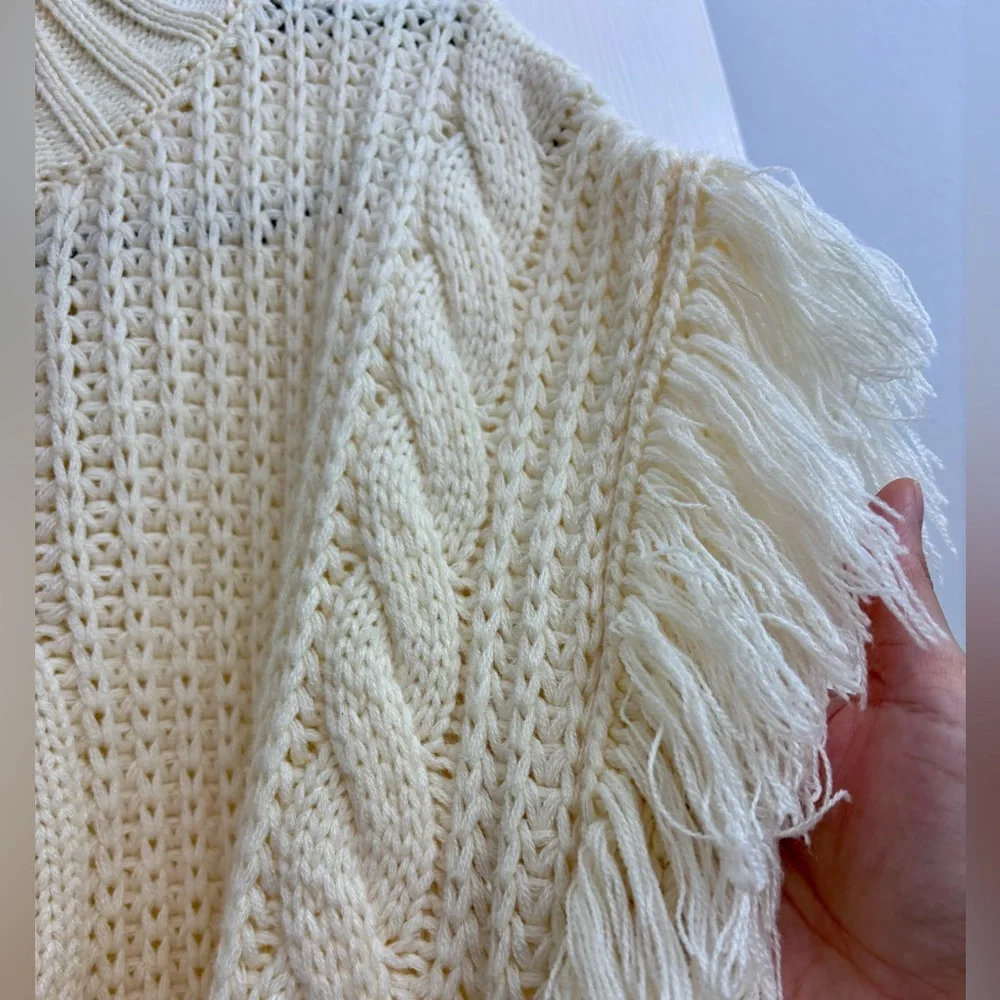 SAGE THE LABEL Fringed Cable-Knit Turtleneck Sweater in Ivory/Cream - SIZE M - Picture 5 of 16